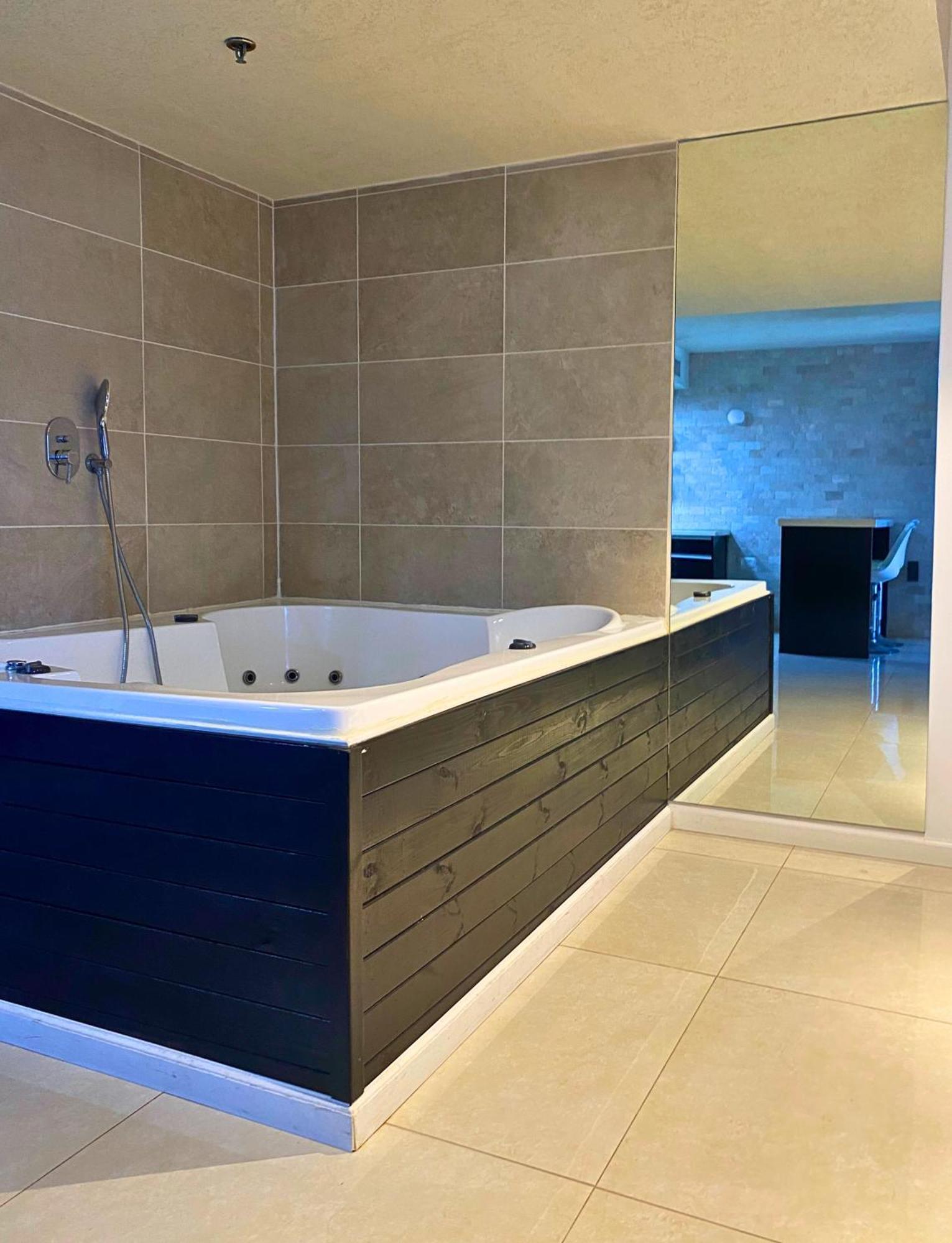 Appartement Almog Boutique מגדלי חוף הכרמל *
